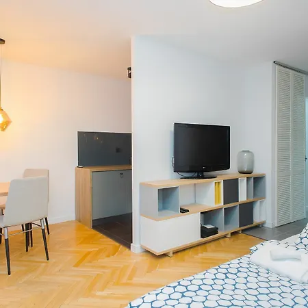 Bruna Apartment For 4 Apartment