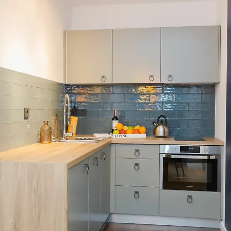 Bruna Apartment For 4 Warsaw